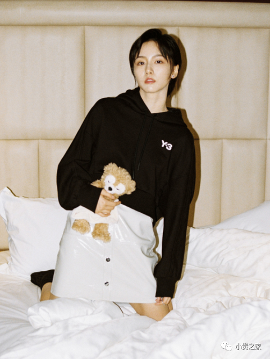 成果甜美外形穿衣风格多变酷帅可爱两手抓网友就图一个成果