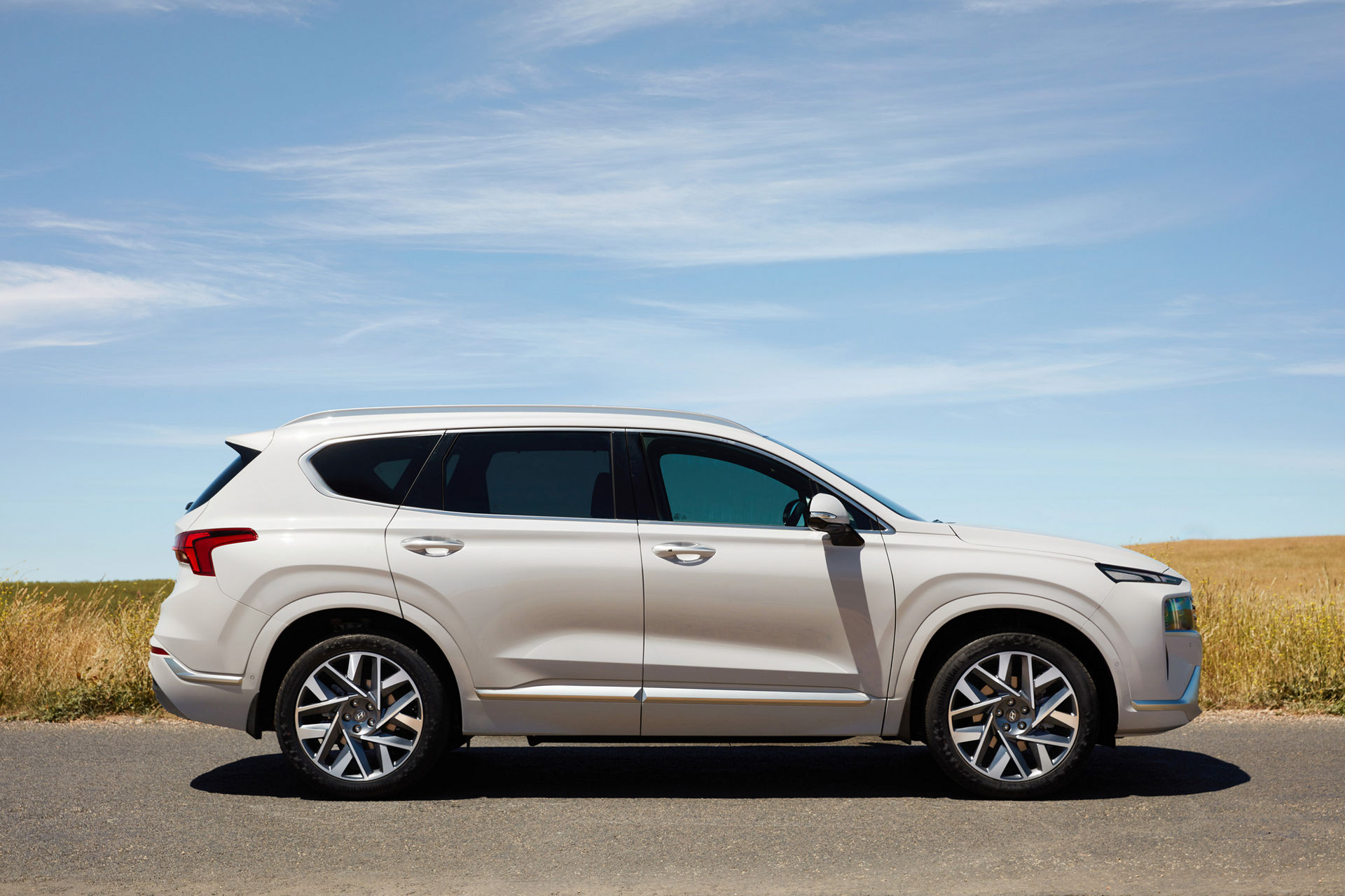 2.5l发动机缺席 新款现代santa fe海外市场发售