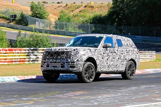 全新路虎揽胜路试谍照曝光 2021年发布