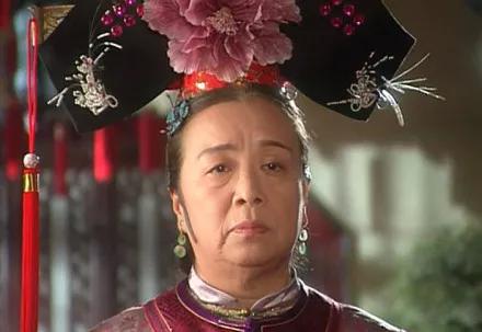 《还珠格格》剧组看上了,于是世界上有了一个经典的"容嬷嬷"
