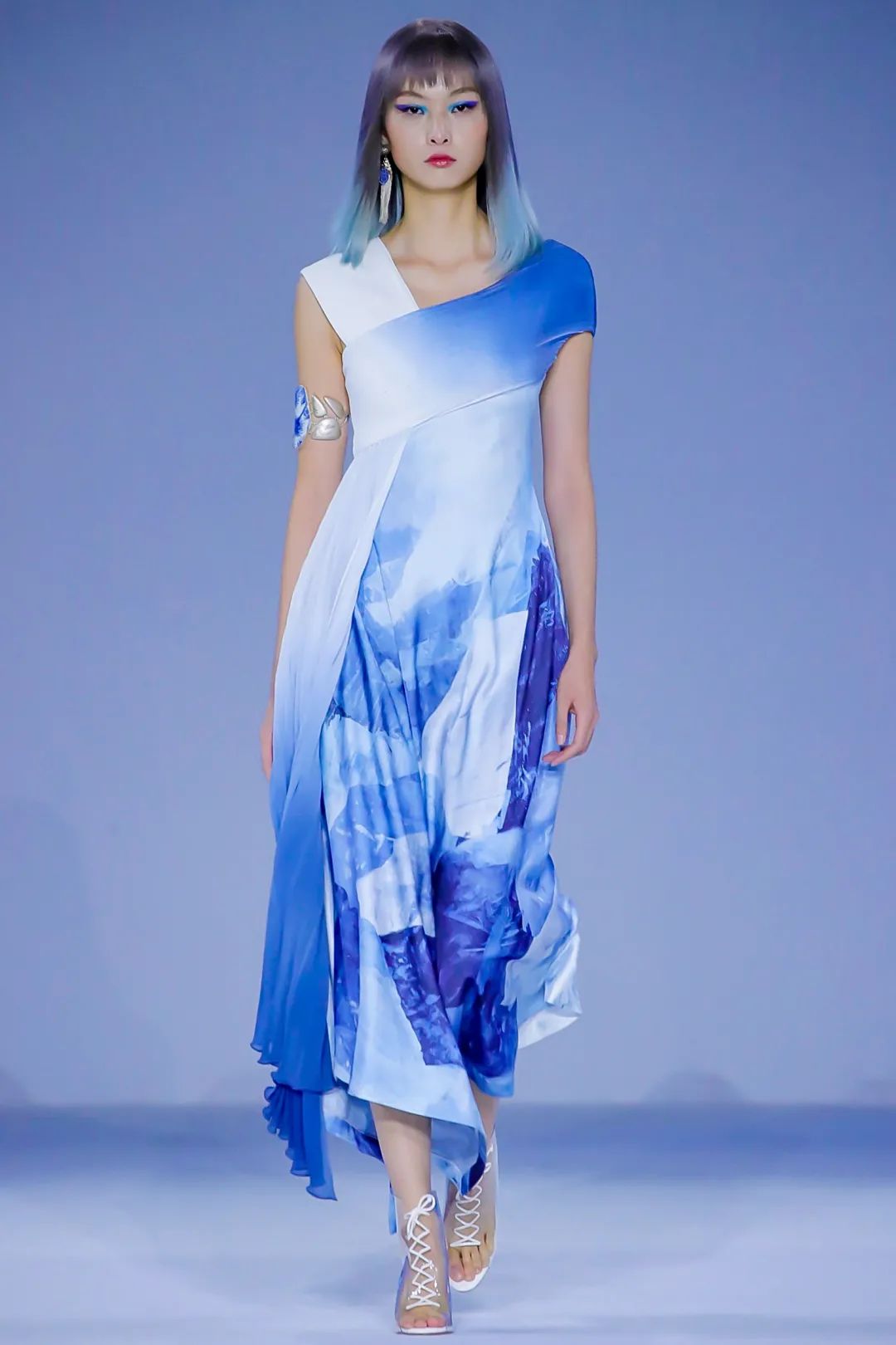 趋势 | 2021春夏中国国际时装周流行设计手法及元素分析