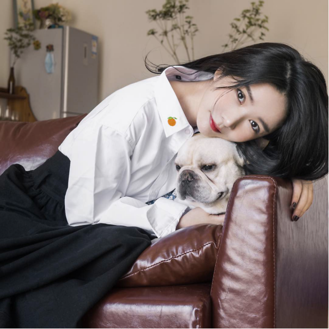 《楼下女友请签收》热播 不吹不黑王小橙版经纪人是真美