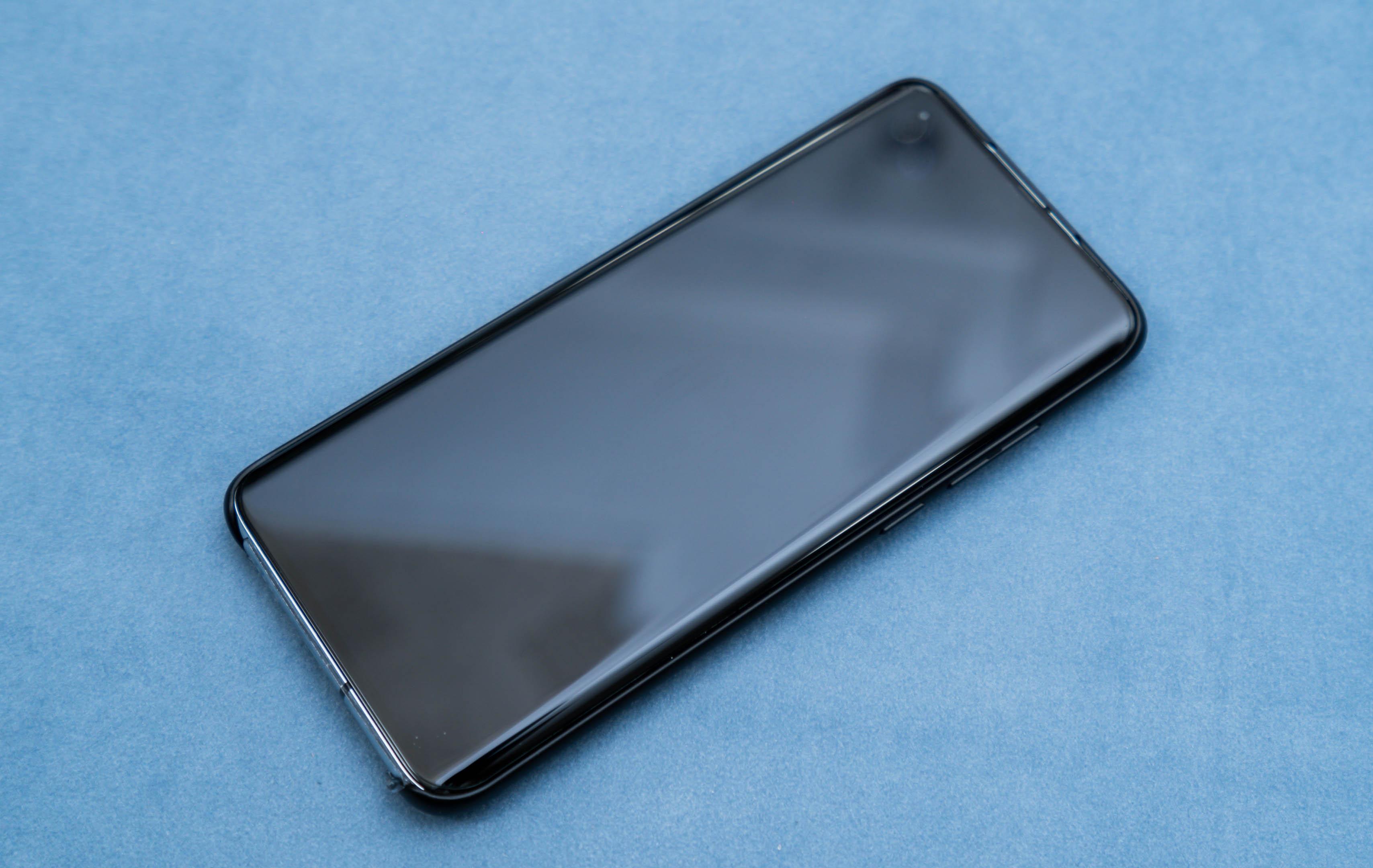 滴胶水紫外线贴膜老司机告诉你如何给曲面屏手机贴钢化膜