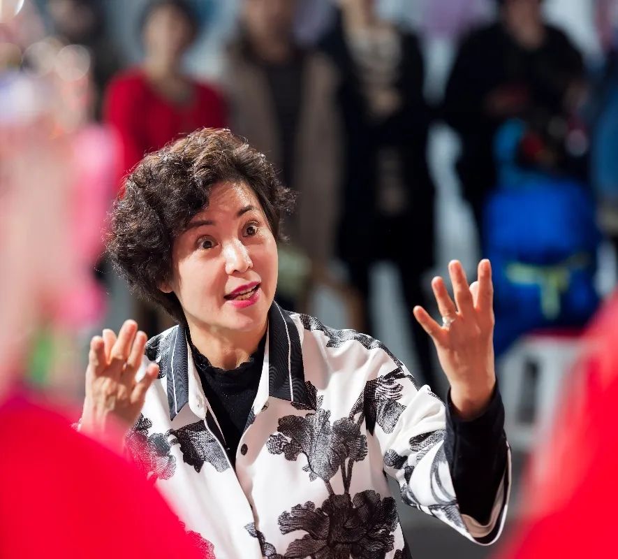 罗慧琴弘扬评剧艺术向世界递交一张唐山名片