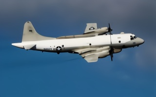 美军EP-3E电子侦察机公然进入南海，4周以来第15次，是何居心？