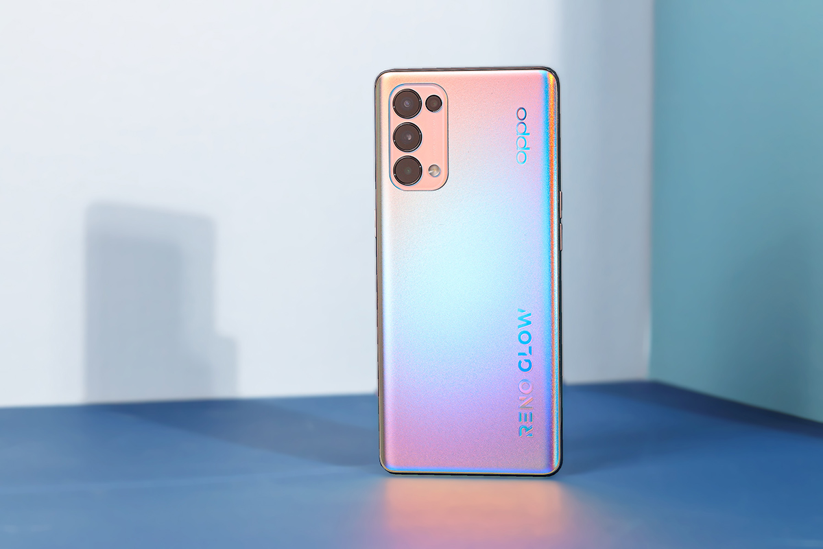 oppo华为新老明星机型对比,1k 差价背后究竟有哪些不同?__凤凰网