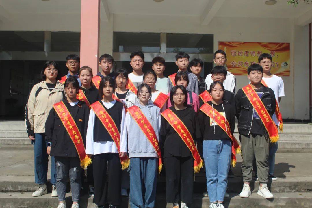 农机校霍邱中学举行应急疏散演练