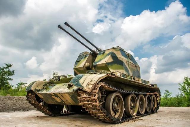 起初小西还以为这里也就是一些参展模型之类的,没想到,真是让小西大开