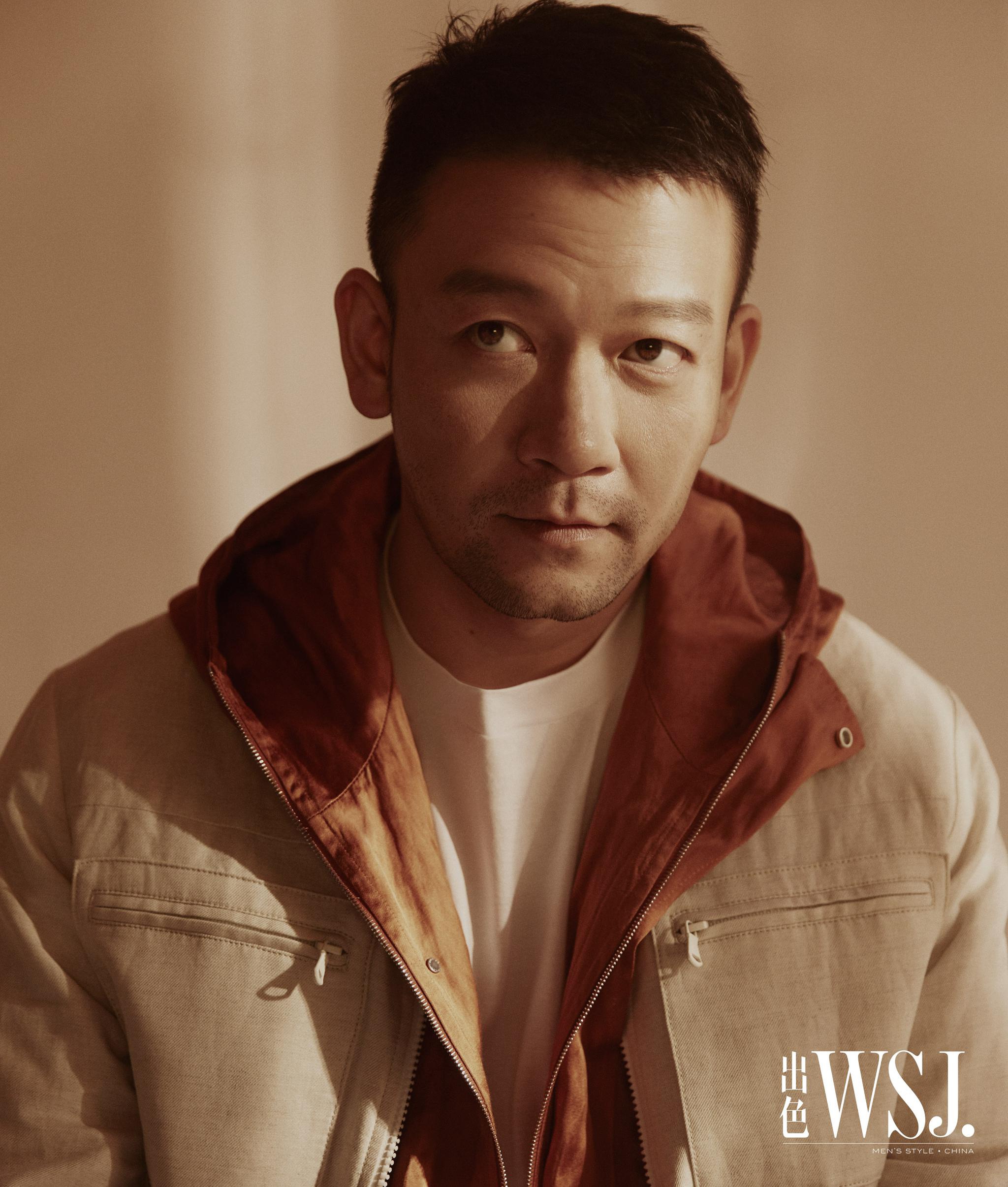 郭帆杂志封面首发带着归零的态度重新出发