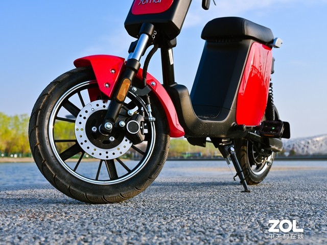 让出行更智能!70迈新国标电动车2999元起