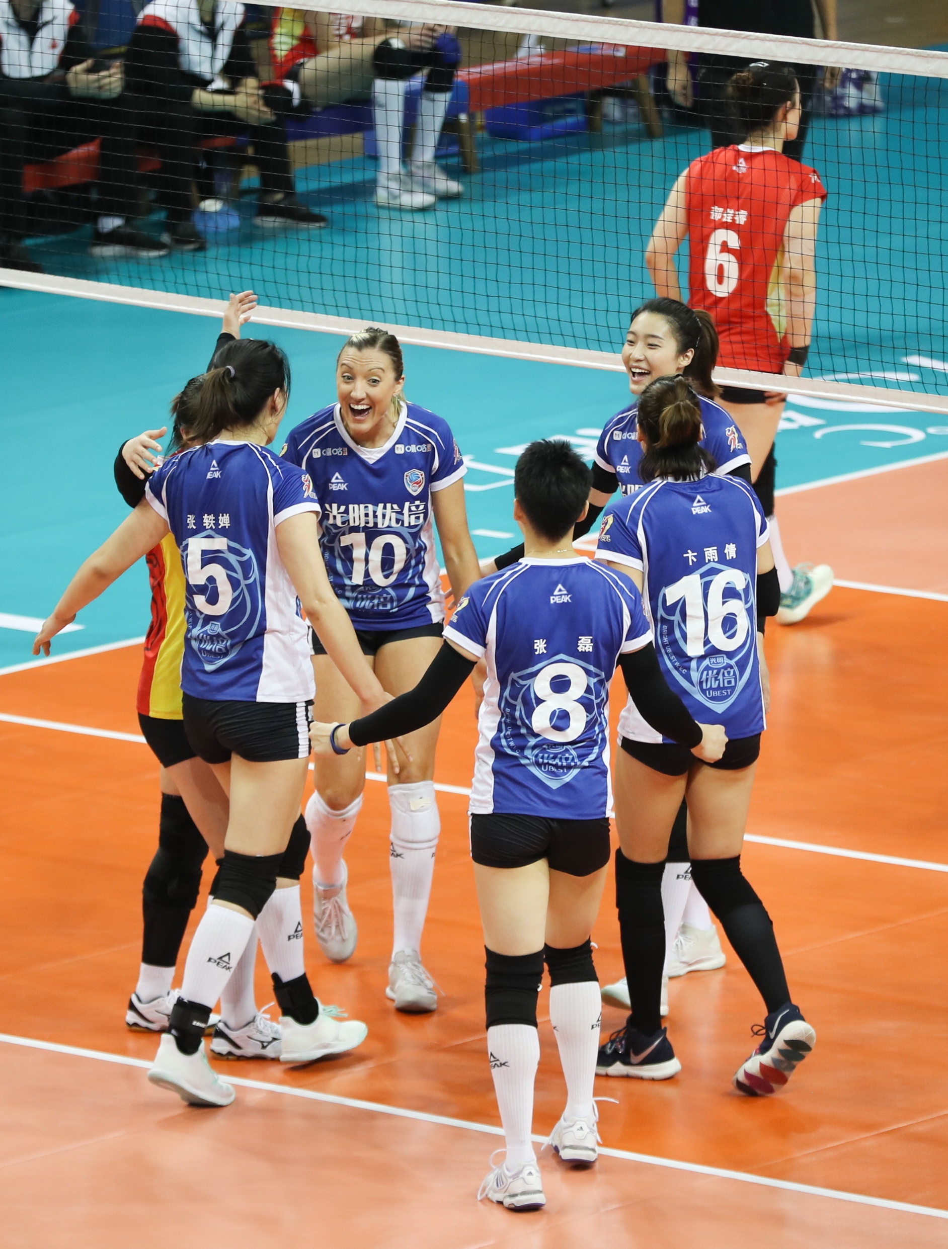 排球——女排超级联赛:上海光明优倍晋级决赛