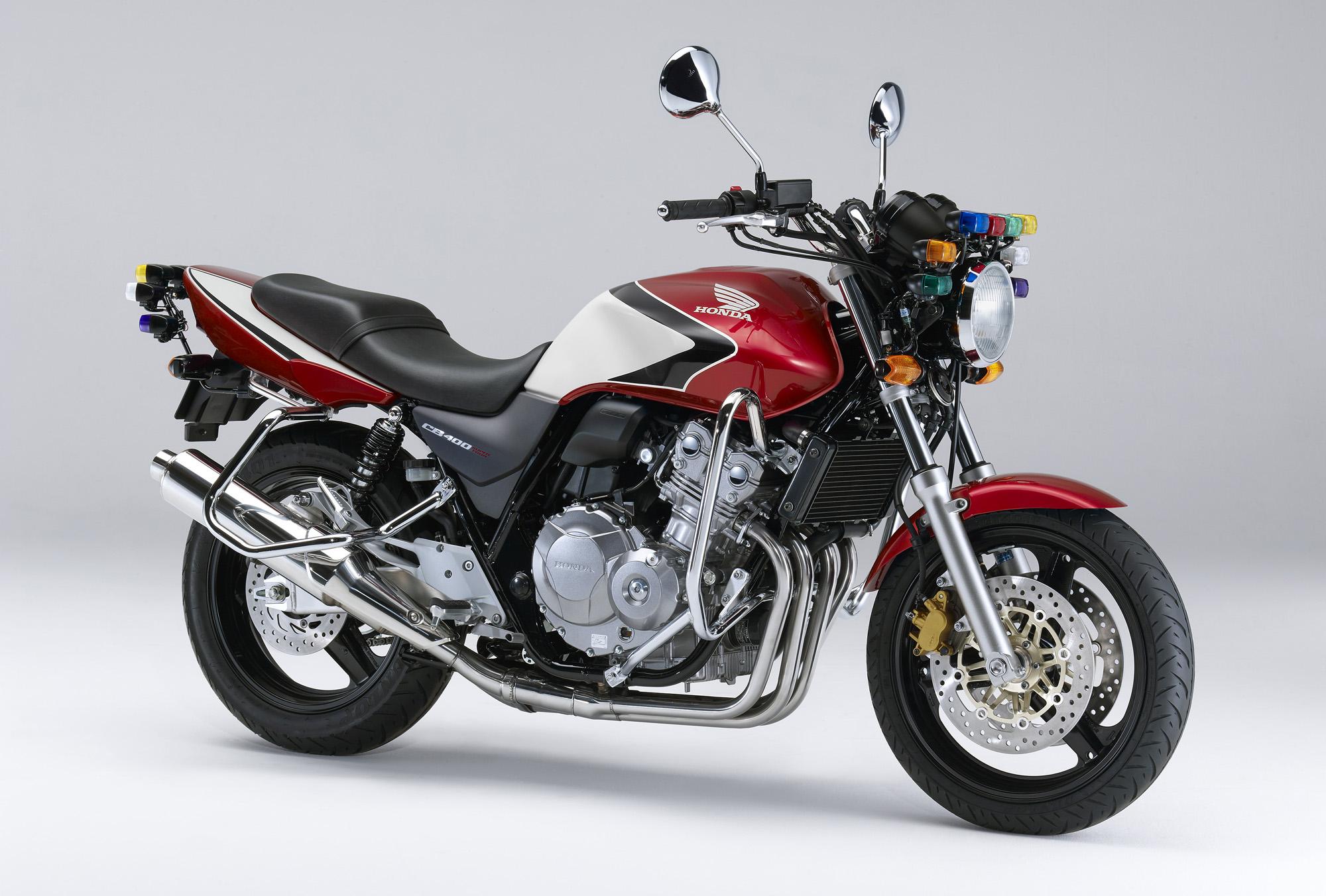 骑不坏的cb又更新了本田cb400sf2020款实拍解析