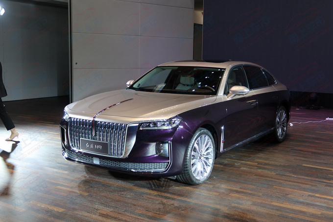 30l机械增压双色车身多图实拍红旗h9要做国产迈巴赫