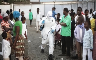 尼日利亚爆发怪异传染病，感染48小时内死亡，患者上吐下泻
