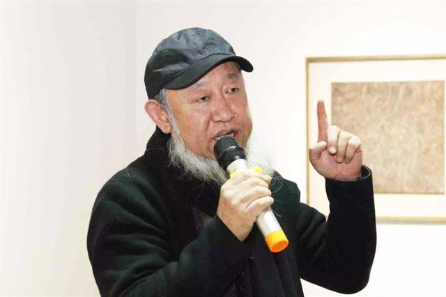 "射墨"大师邵岩不顾批评,执意写丑书,可敬还是可耻?__凤凰网