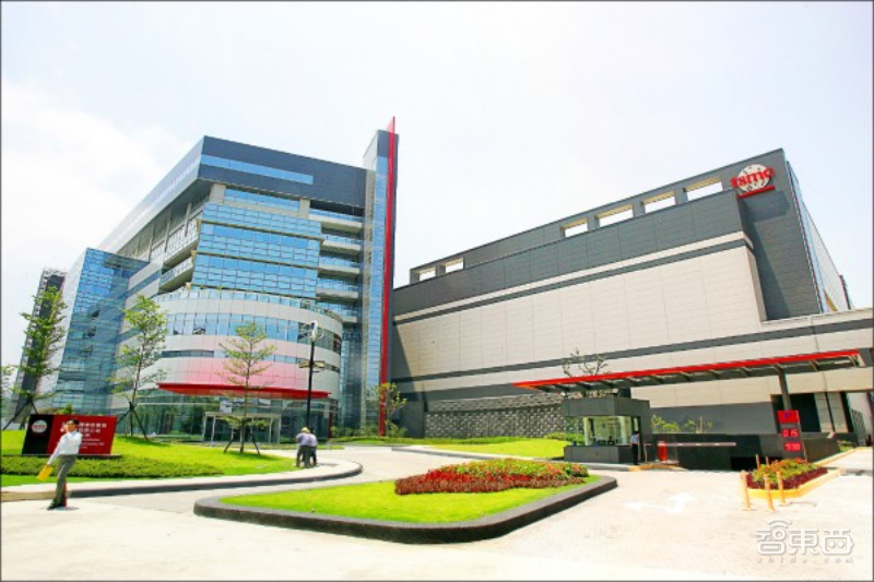 台积电在2011年底派出近百人的"one team"奔赴美国苹果总部