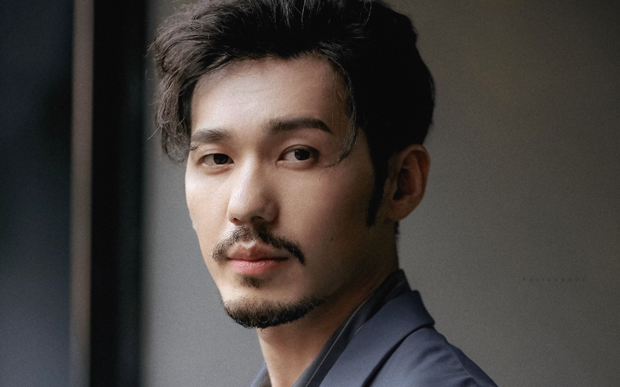 蓬莱间灵物医生白宇与郑湫泓揭开千年往事