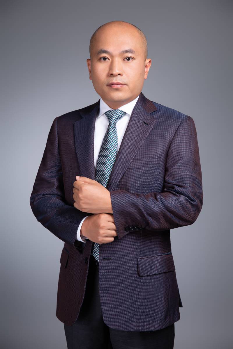 助企业实现跨越式发展 金辉控股执行总裁陈朝荣荣获金