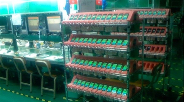 前苹果工程师晒2007年初代iPhone生产线照片:太有年代感了