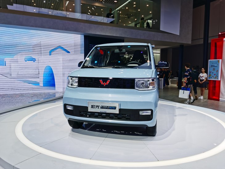 2020成都车展:五菱宏光mini ev正式上市 售2.88-3.88万元