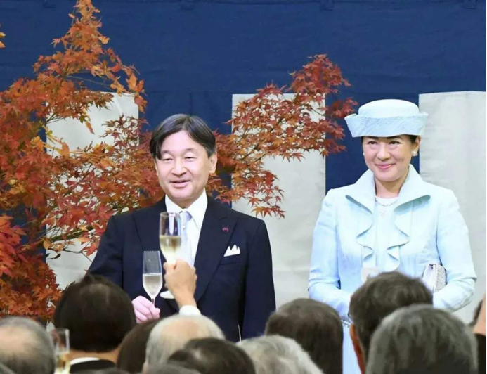 日本拟设皇女制,允许出嫁的皇族女性再回宫,日本会出现女皇吗?_凤凰网
