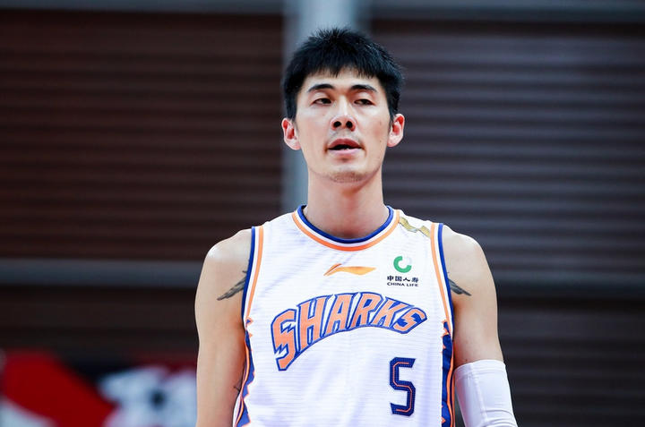 宗赞26分12板,上海送福建9连败,王哲林缺阵