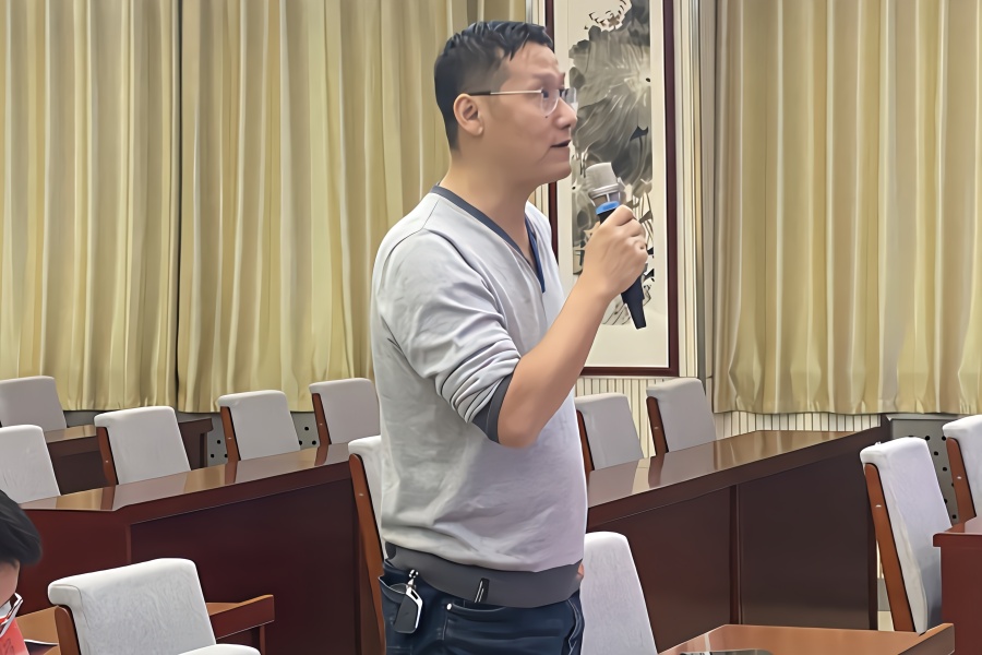 实地探秘数字中国建设成果展览会 领略炫酷“黑科技”