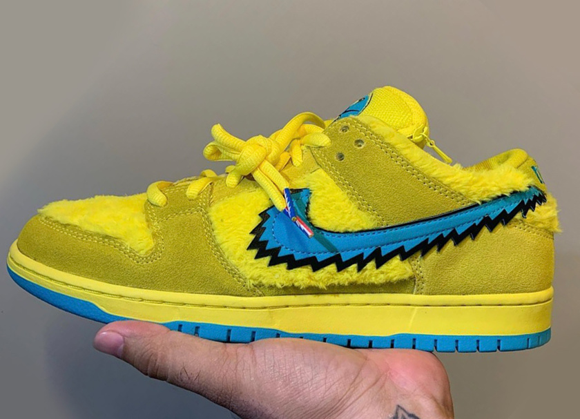 五只熊dunksb之小黄熊细节近赏穿搭效果也相当出彩