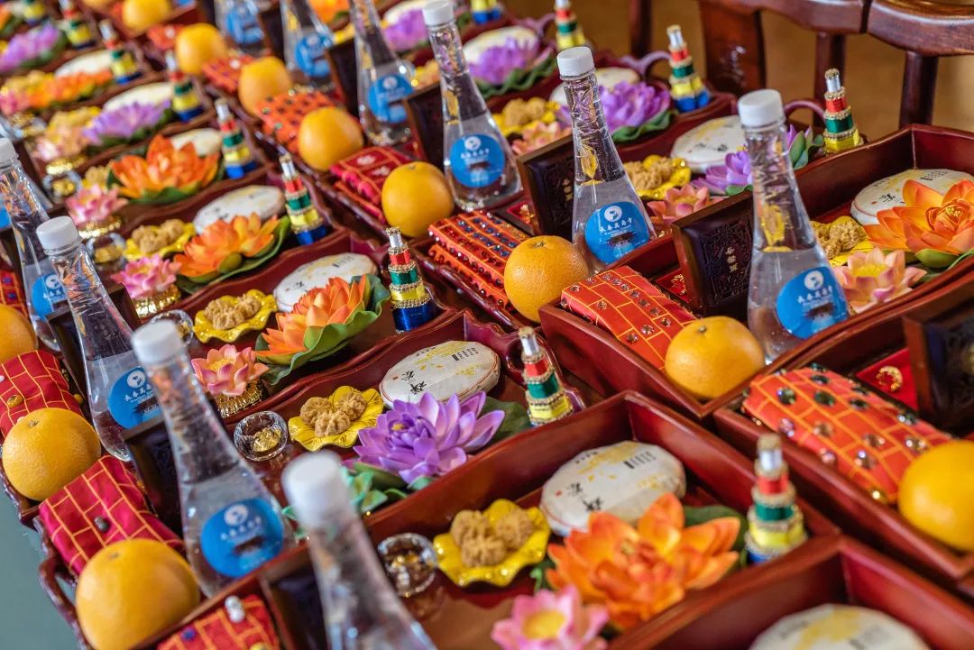 供佛菩萨和供神有什么不同梦参长老告诉你