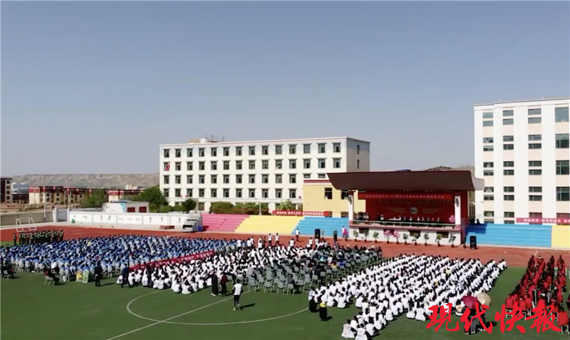 青海省海南州高级中学图片