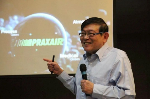 上海新昇总经理,现芯恩(青岛)创始人兼董事长张汝京,在中信建投证券和