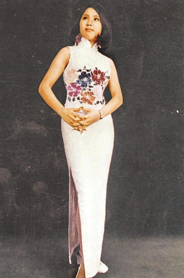 费玉清70岁姐姐欠债700万失踪半年后晒姐弟合照张菲拒扛债务