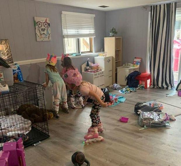 疫情中自我隔离的熊孩子,拆家功夫一流,父母表示压力山大