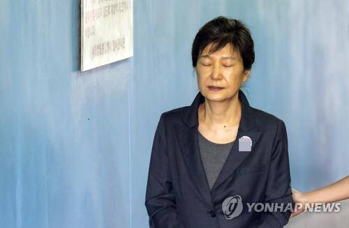 朴槿惠“亲信干政案”今日开庭重审 其本人将缺席庭审