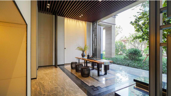 实景图(汕头御海天宸 泛会所) 龙光对架空层精筑巧思,将其从传统的单