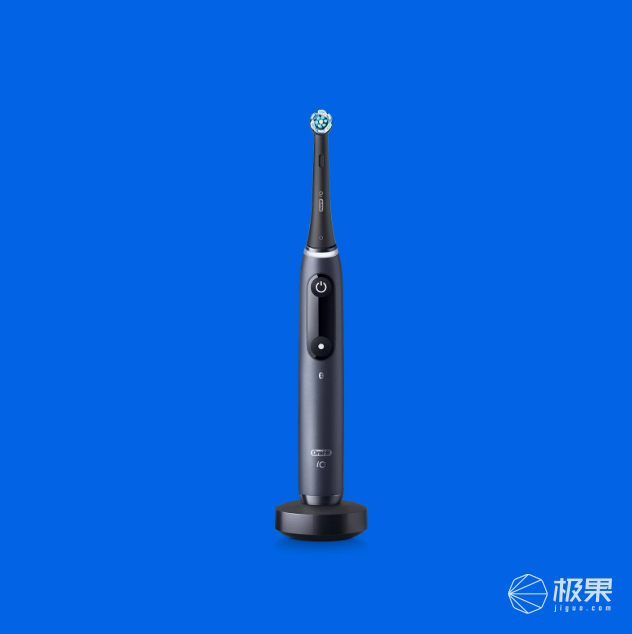 Oral-B推出新型iO智能电动牙刷,售价高达1382元