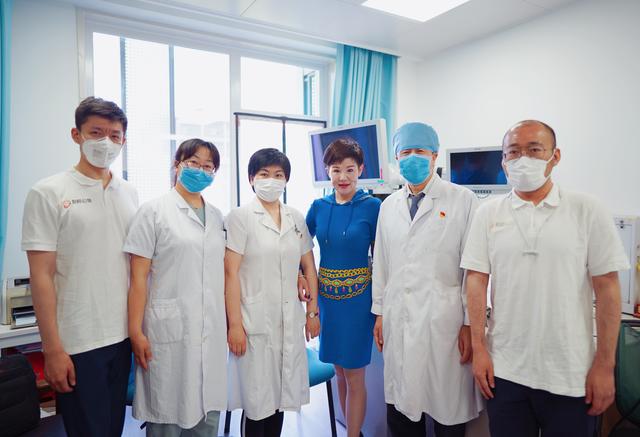 专家,"儿研所"普通(新生儿)外科主任李龙还就儿童医疗的发展和相关