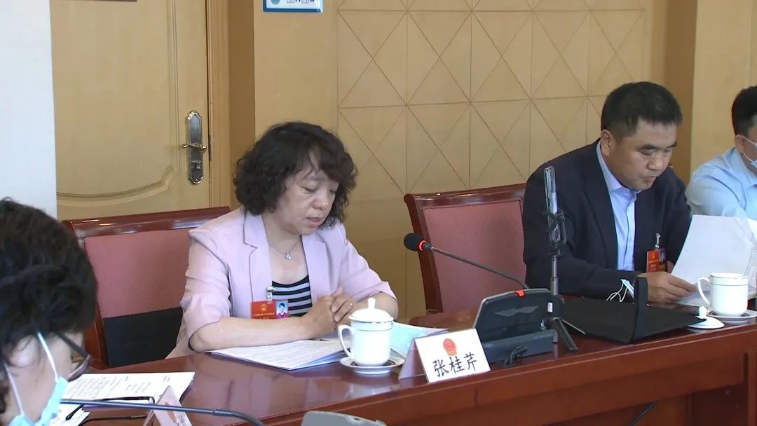 冯艳玲代表 加大对农资类案件办理力度,打击制售假冒伪劣农药化肥种子