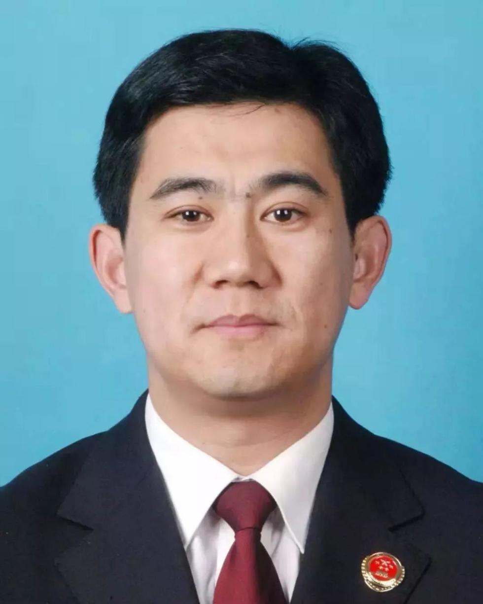 25"重大中毒窒息事故案在荣成市人民法院公开开庭审理.