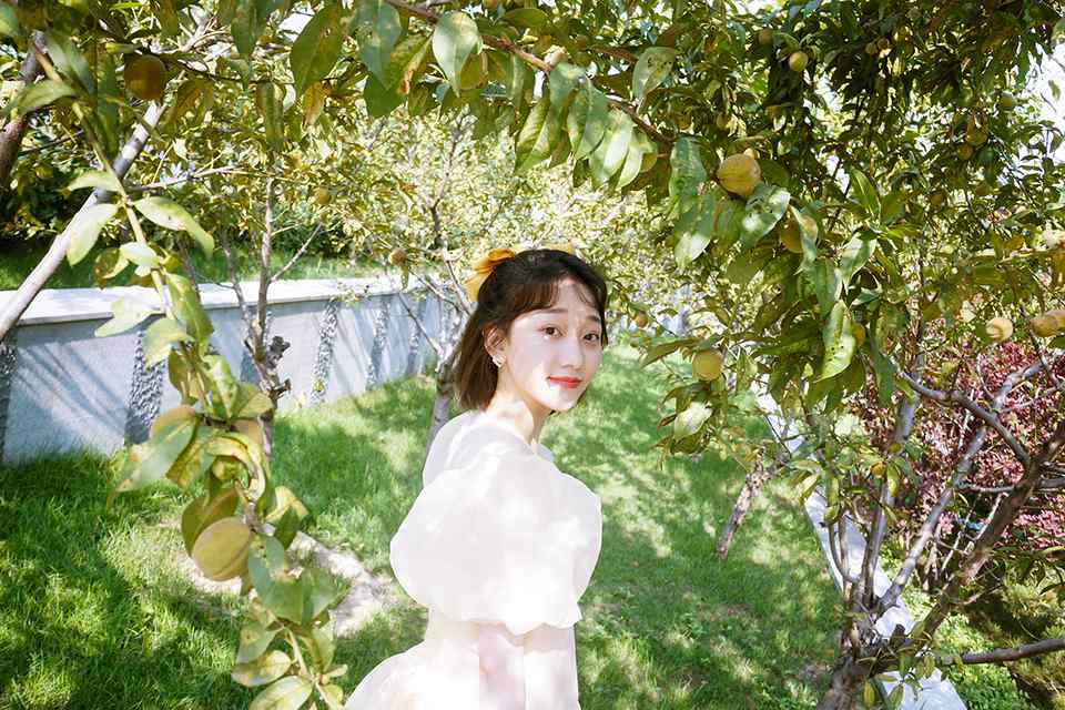 蒲诗韵最新写真曝光 唯美浪漫仙气十足__凤凰网