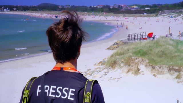 演绎极致色彩 明基W2700广色域投影机评测