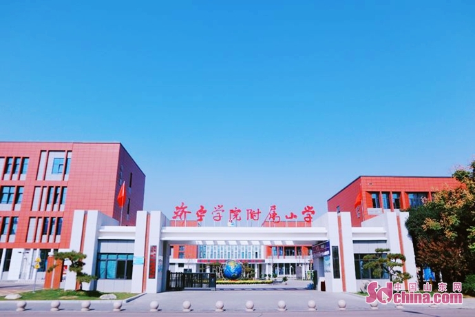 为开展好本次演练活动,学校疫情防控领导小组经过研讨,制定详细周密的