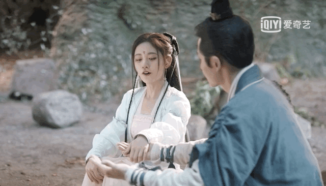 恋爱事业两不误轻古风如意芳霏巧在哪里