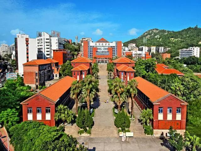 金鸡亭中学成为厦门一中合作校 今年招80名片外生