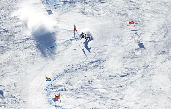 高山滑雪项目在奥地利开赛。