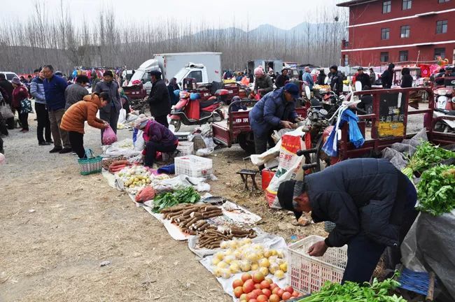 农贸市场集市不是糟粕不能被一扫而光