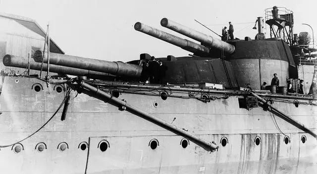 超无畏战舰的标杆,划时代的产物:"俄里翁"级战列舰四姐妹