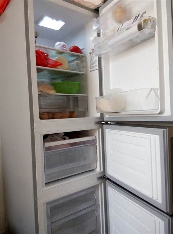 蜂王浆必须冷藏保存吗蜂王浆可以放在保鲜里保存吗