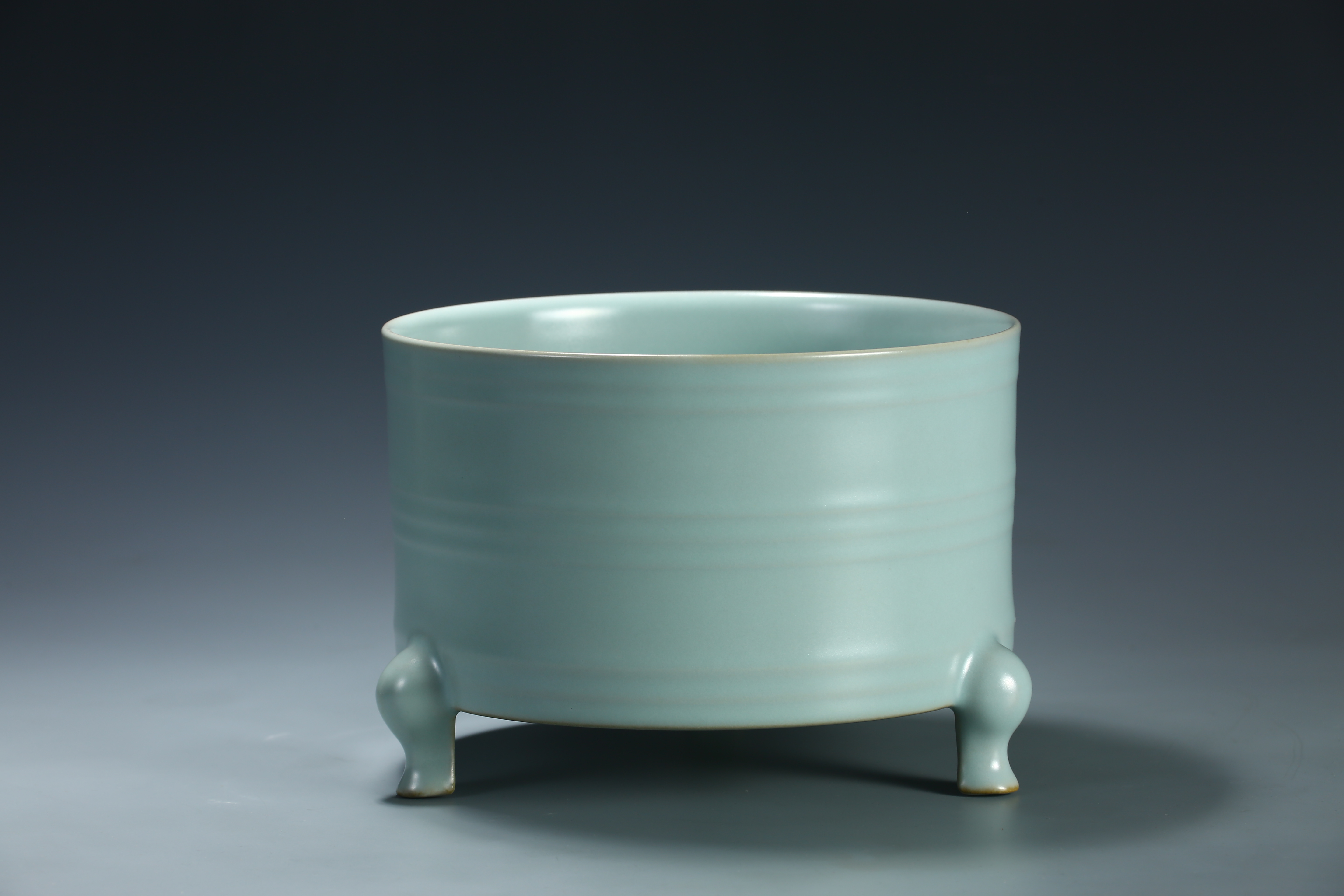 河南:宋宫"汝瓷"现精品,水墨"丹青"寄友情__凤凰网