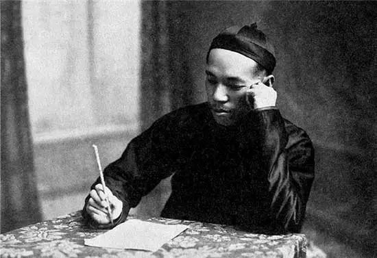 为什么人类沉迷研究先有鸡还是先有蛋？